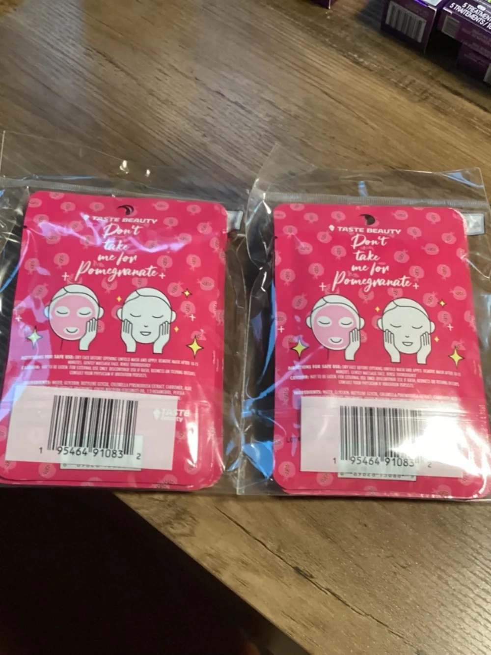Taste Beauty Revitalizing Pomegranate with Aloe Single Face Mask Bundle